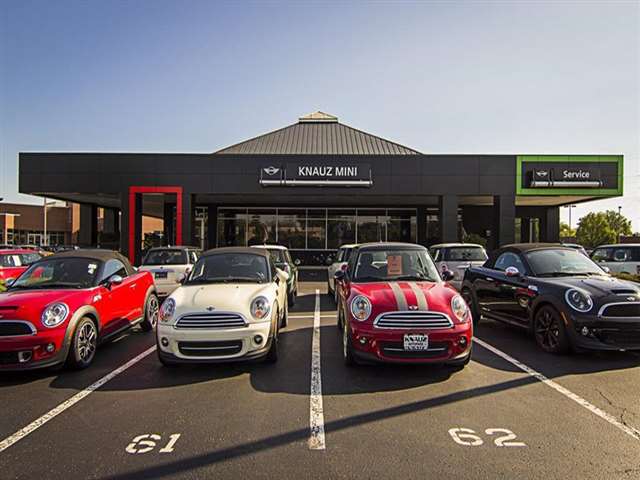 2017 Mini Hardtop Cooper 2dr Hatchback